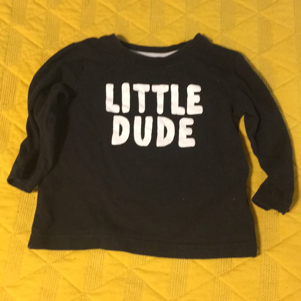 Long sleeve graphic t-shirt